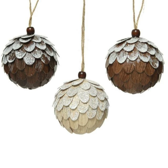 Boule de Noël aspect bois enneigée Ø8cm - 3 modèles possibles Sortie ???? Boule De Noël Aspect Bois Enneigée Ø8cm - 3 Modèles Possibles ???? -LED Shop boule de noel aspect bois enneigee o8cm 3 modeles possibles 01